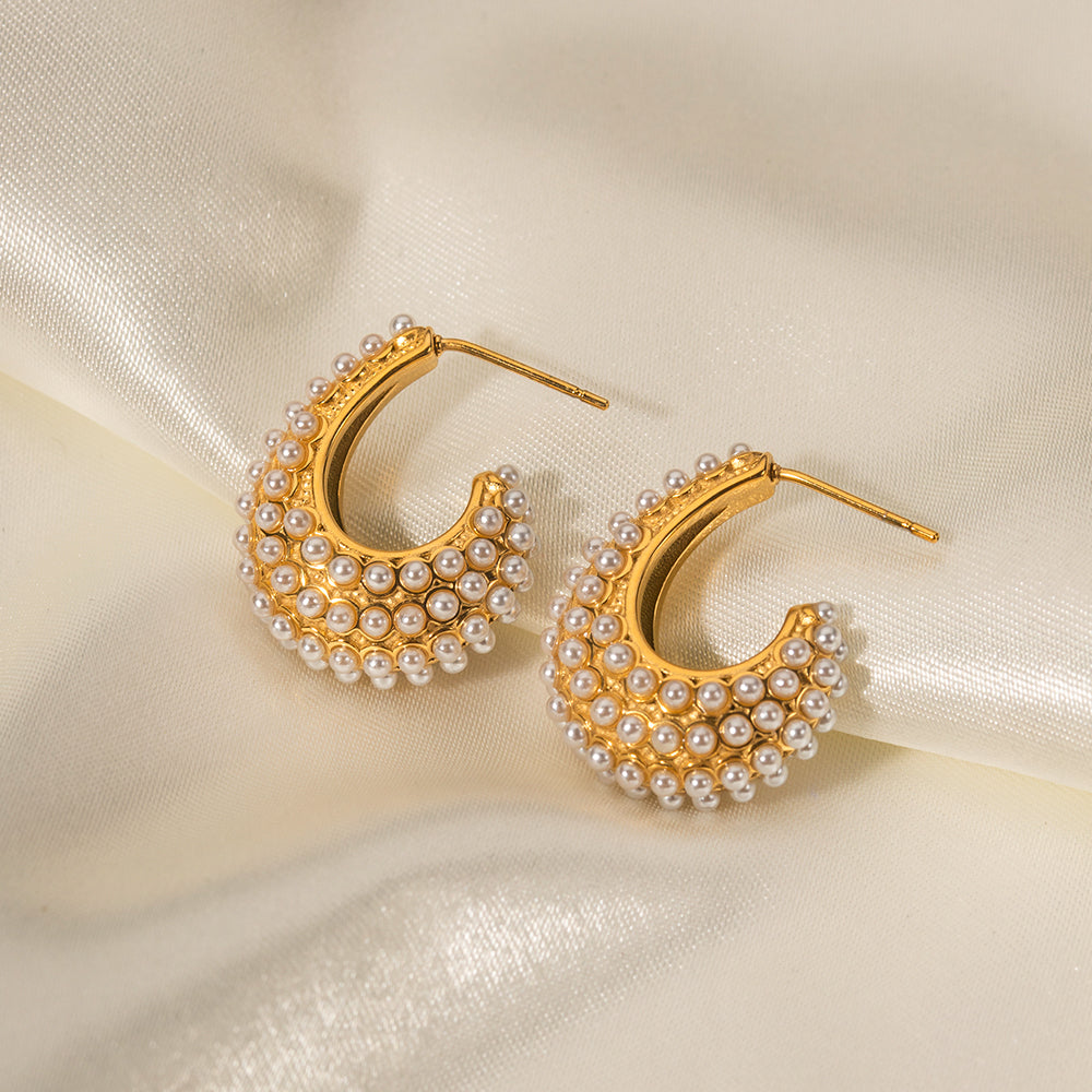 youthwayfashion-pearl-stud-earrings-2