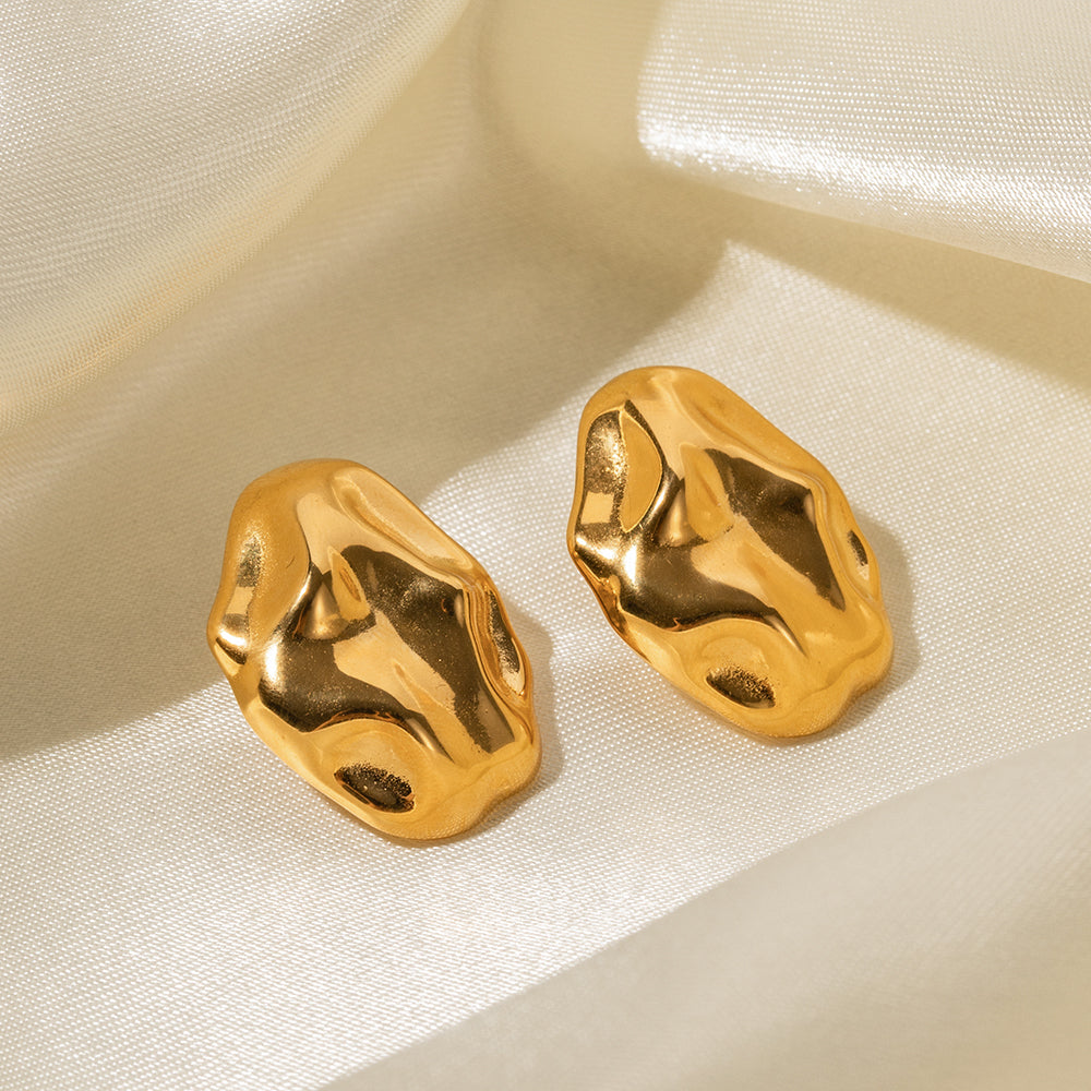 youthwayfashion-gold-hammer-stud-earrings-5