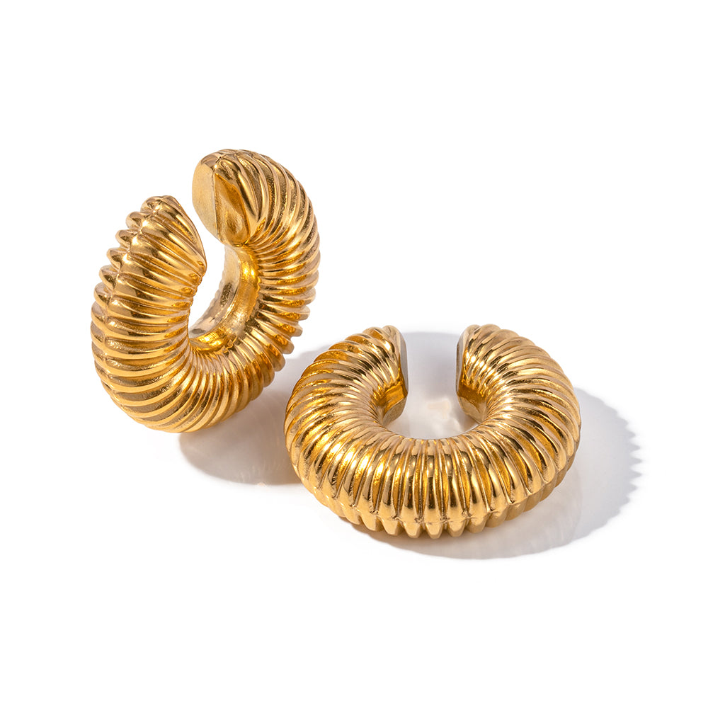 youthwayfashion-gold-wide-tube-earrings-1