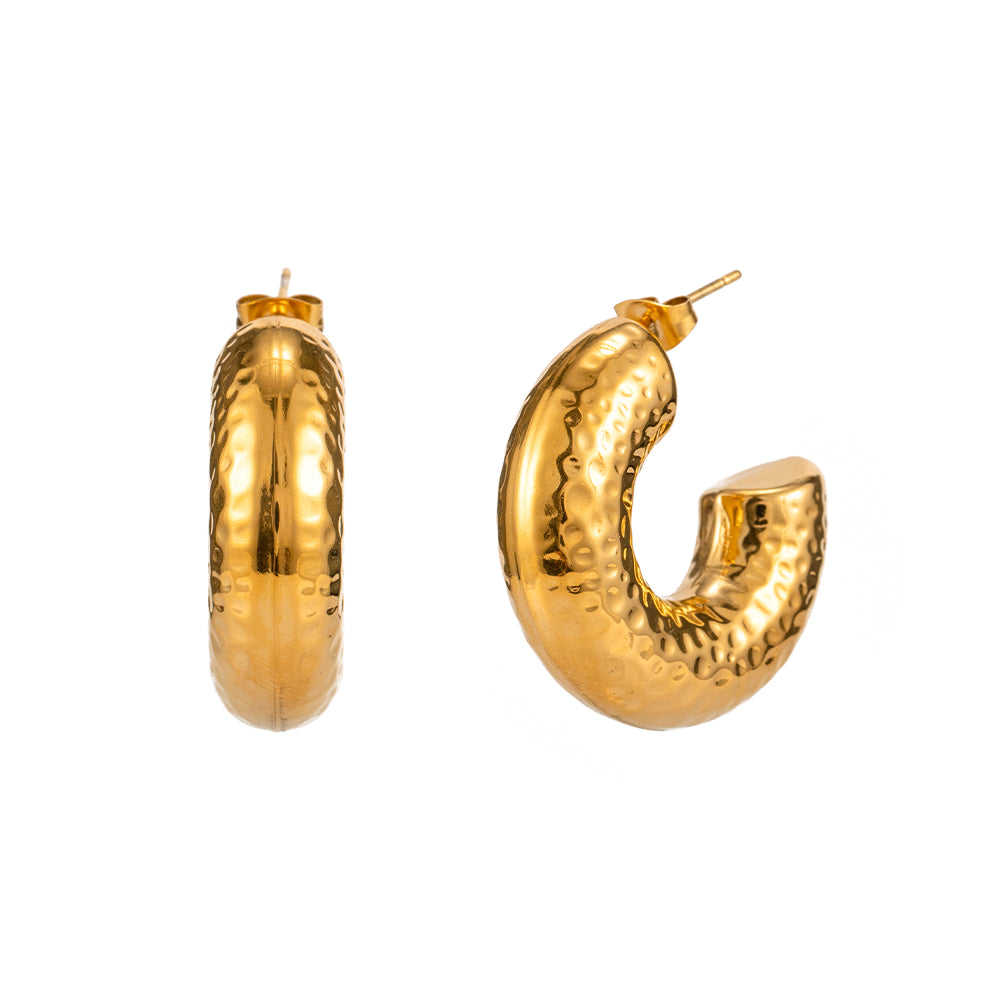 youthwayfashion-gold-chunky-cc-shape-earrings-1