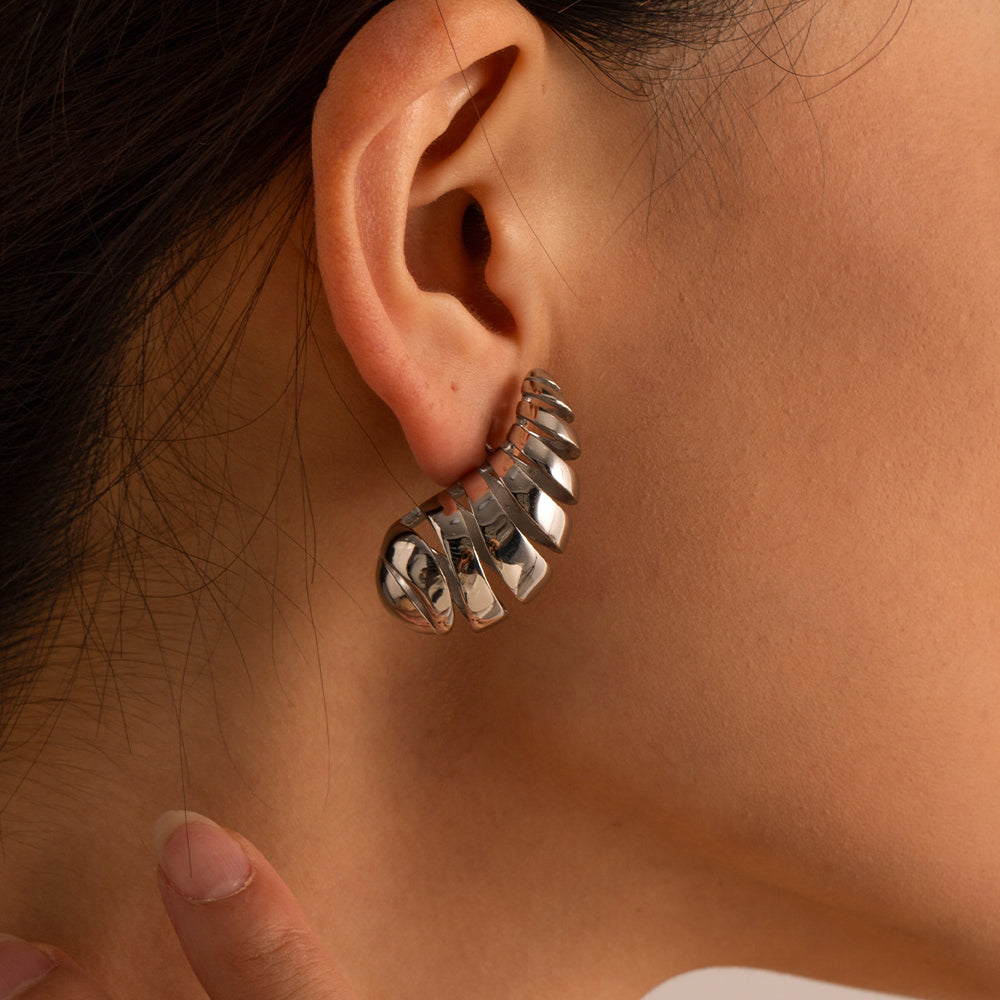 youthwayfashion-silver-spiral-teardrop-earrings-3