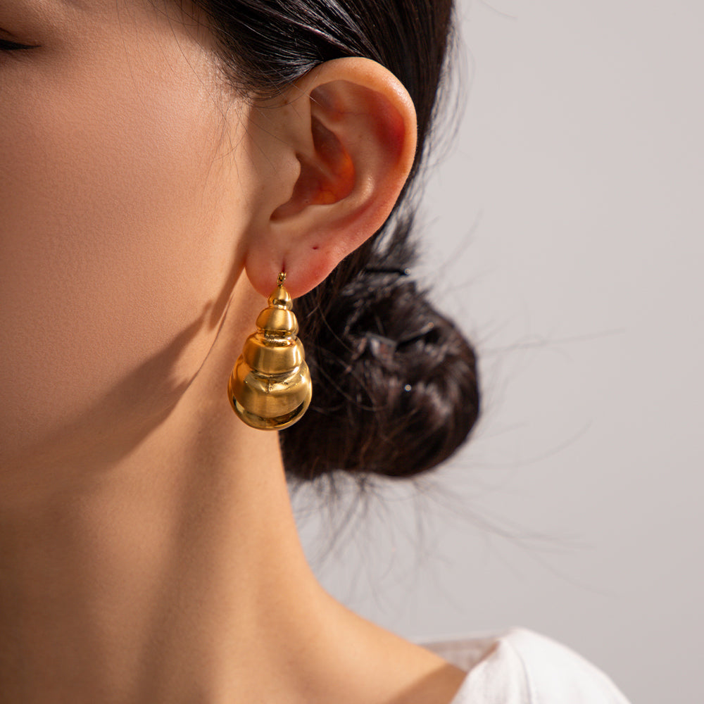 youthwayfashion-croissant-hoop-earrings-4