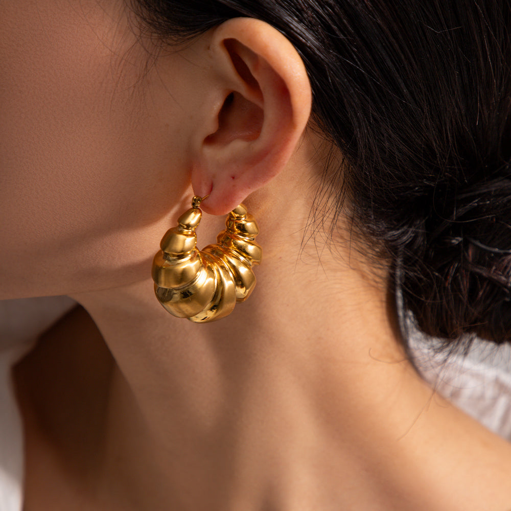 youthwayfashion-croissant-hoop-earrings-2