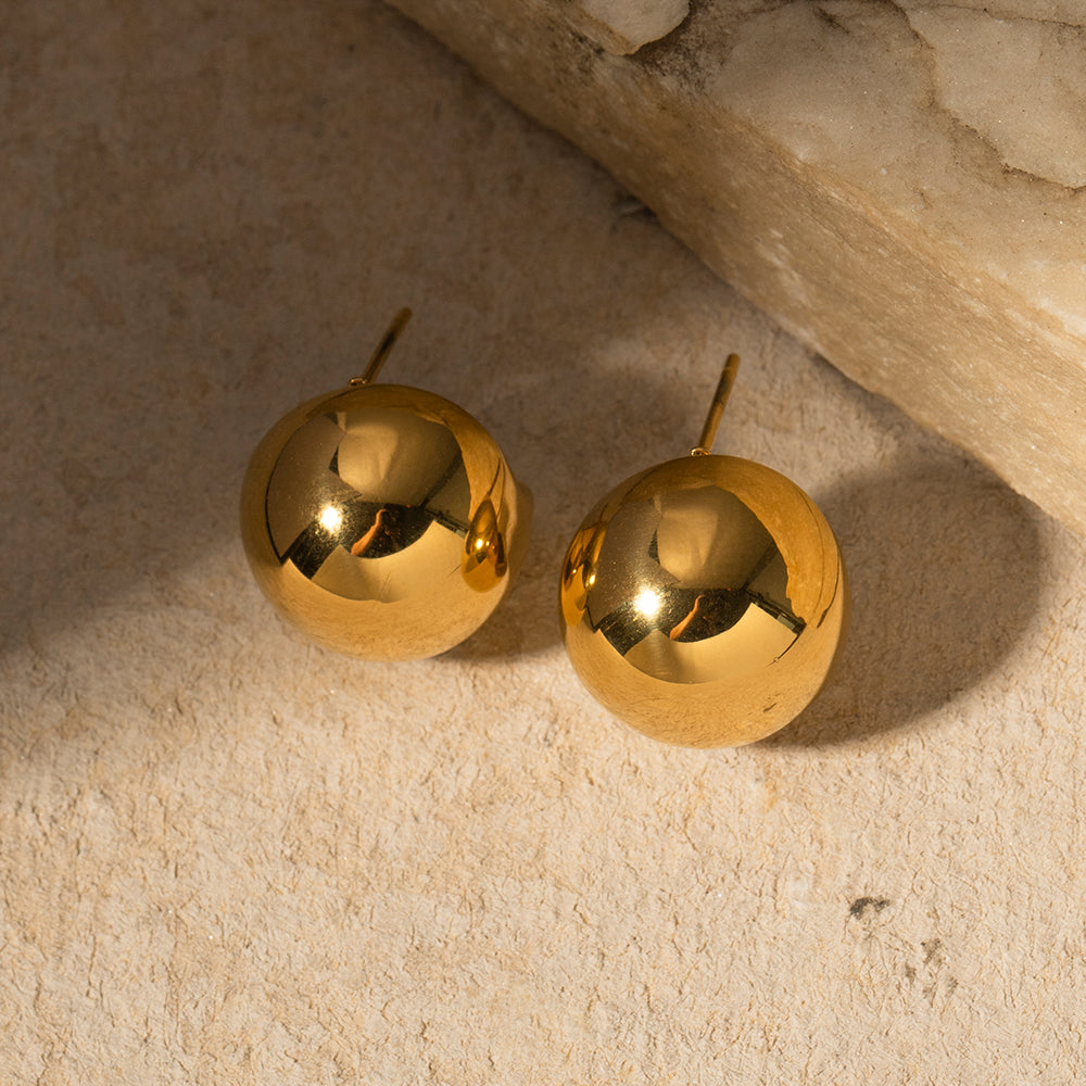 youthwayfashion-hollow-spherical-stud-earrings-4