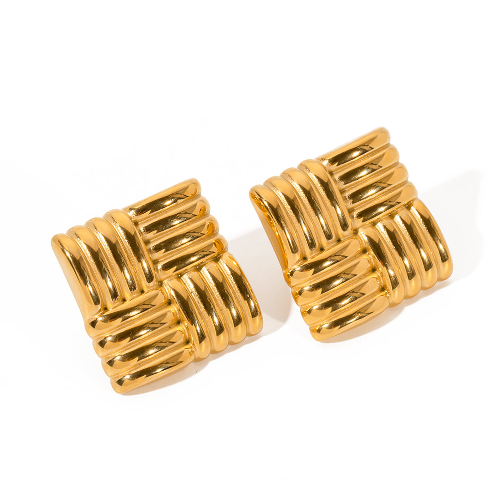 youthwayfashion-textured-cube-stud-earrings-1