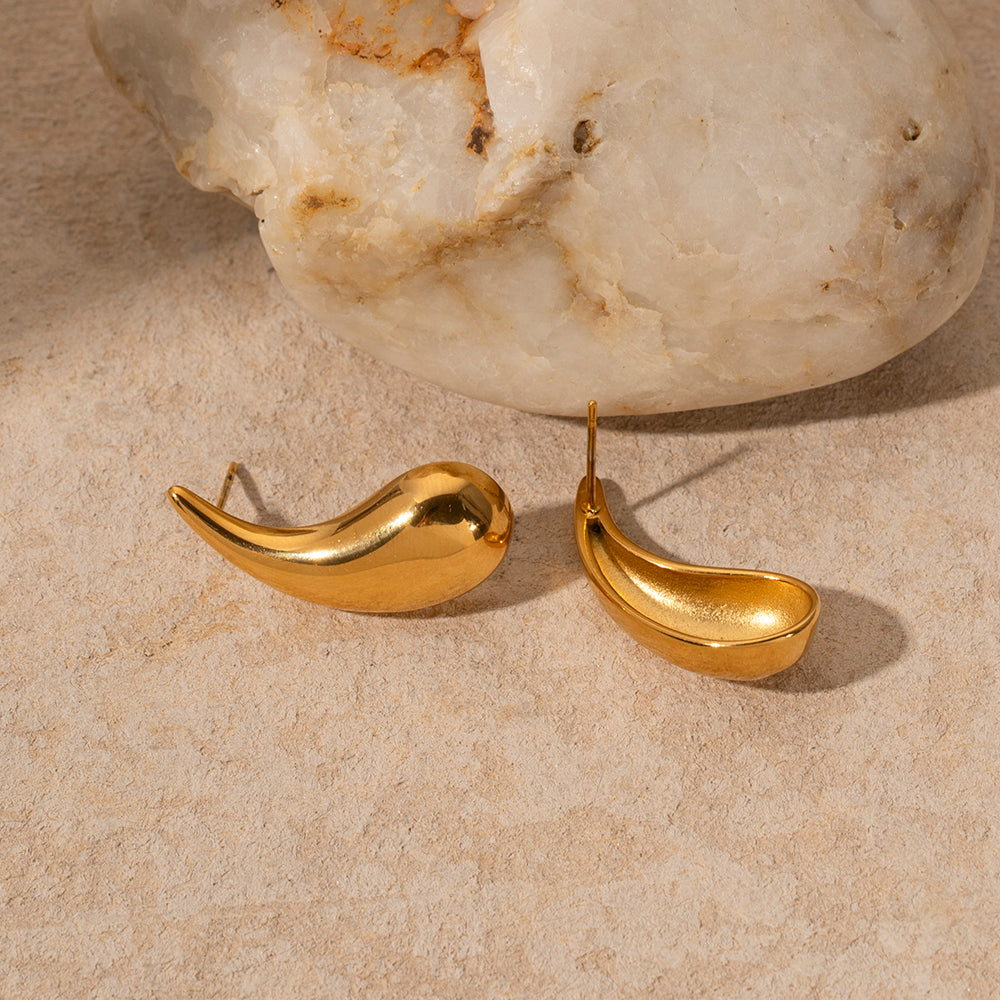 youthwayfashion-teardrop-stud-earrings-4