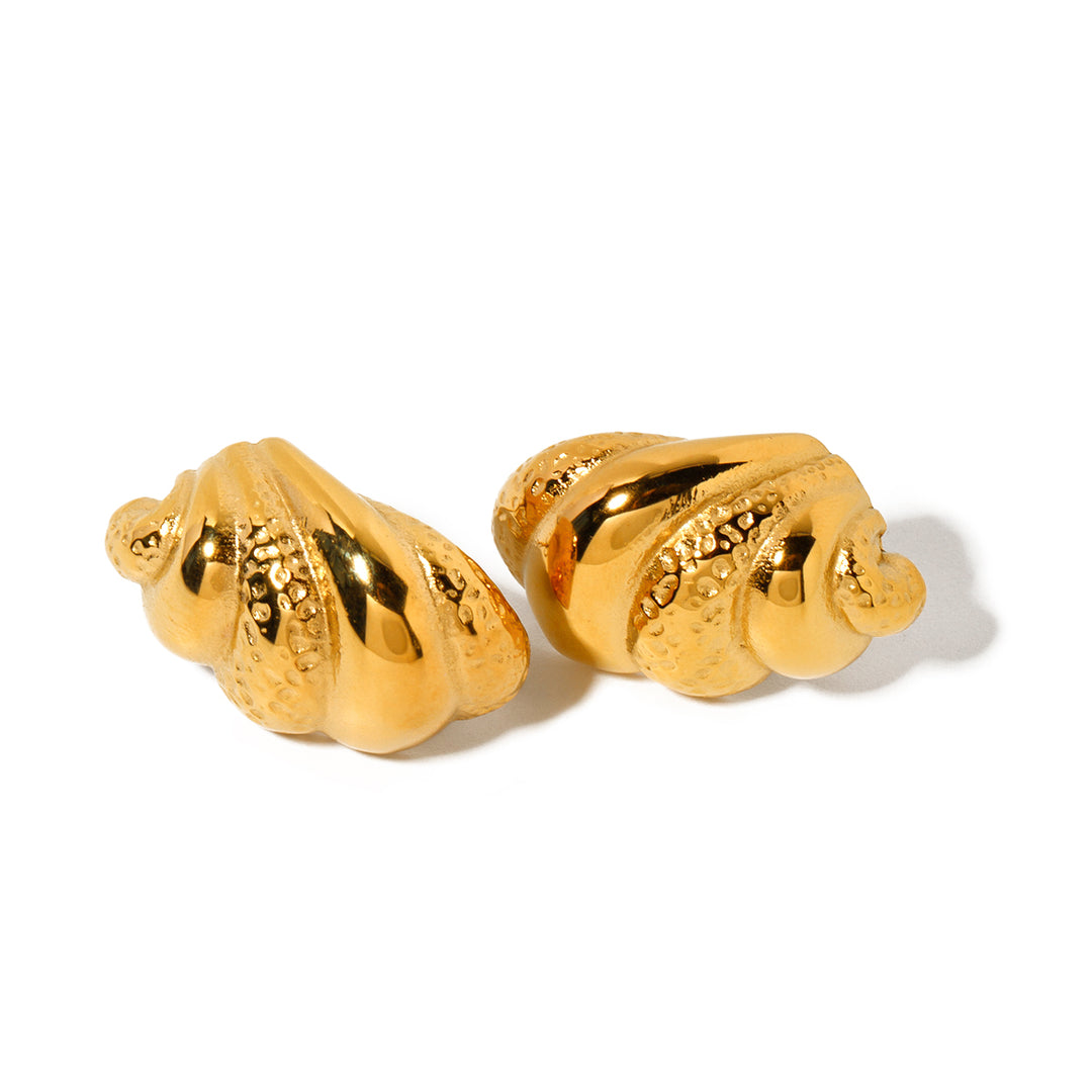 youthwayfashion-hammer-croissant-18k-gold-earrings-1