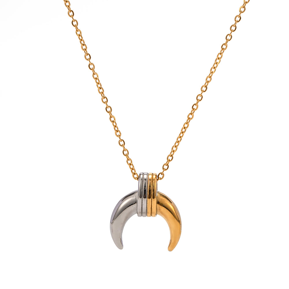 youthwayfashion-moon-pendant-necklace -1