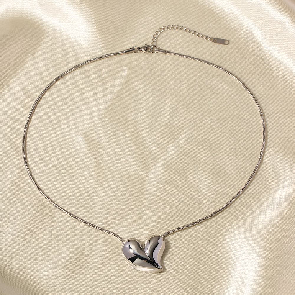 youthwayfashion-silver-heart-pendant-necklace-5