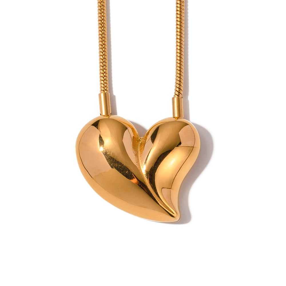 youthwayfashion-gold-heart-necklace-1