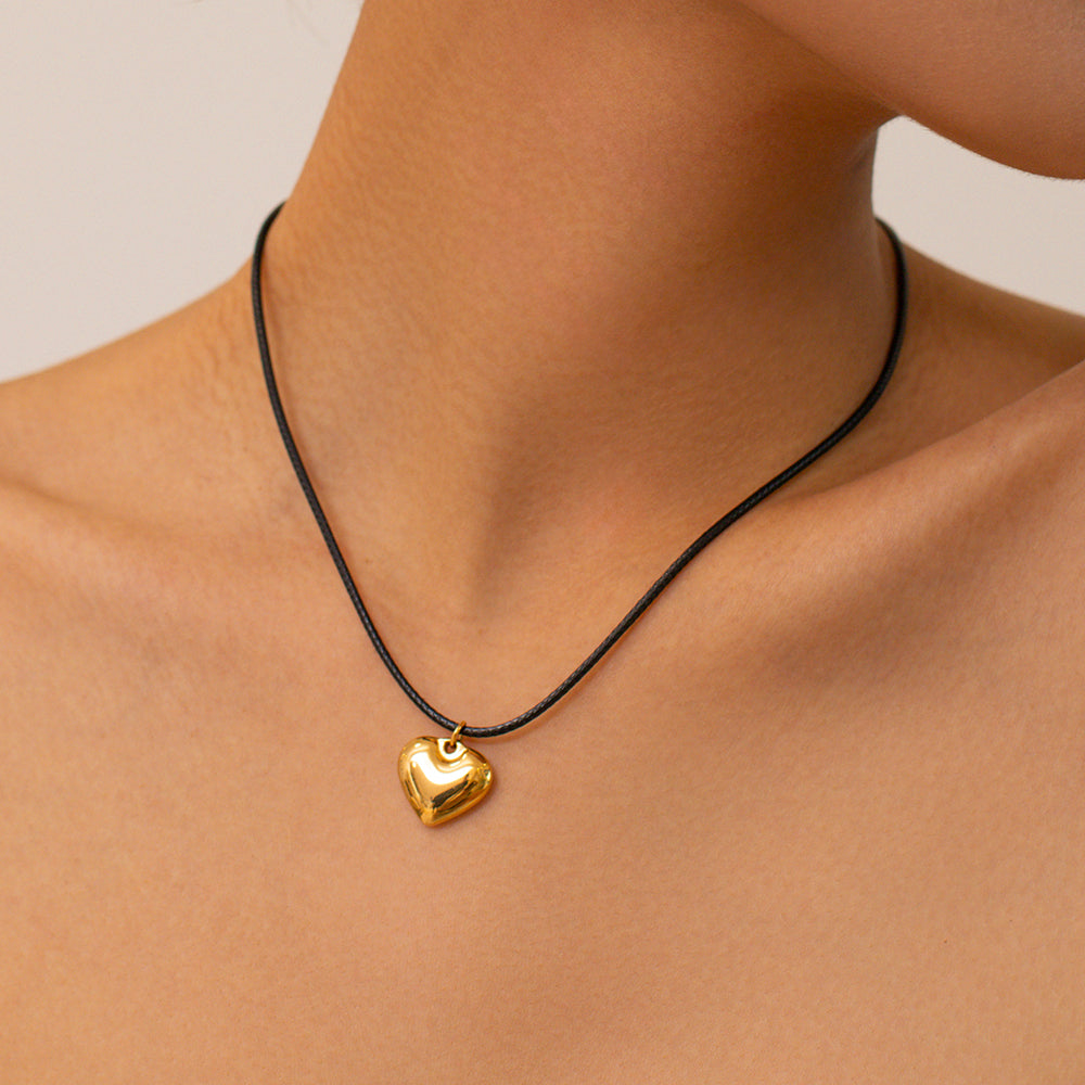 youthwayfashion-gold-heart-pendant-necklace-2