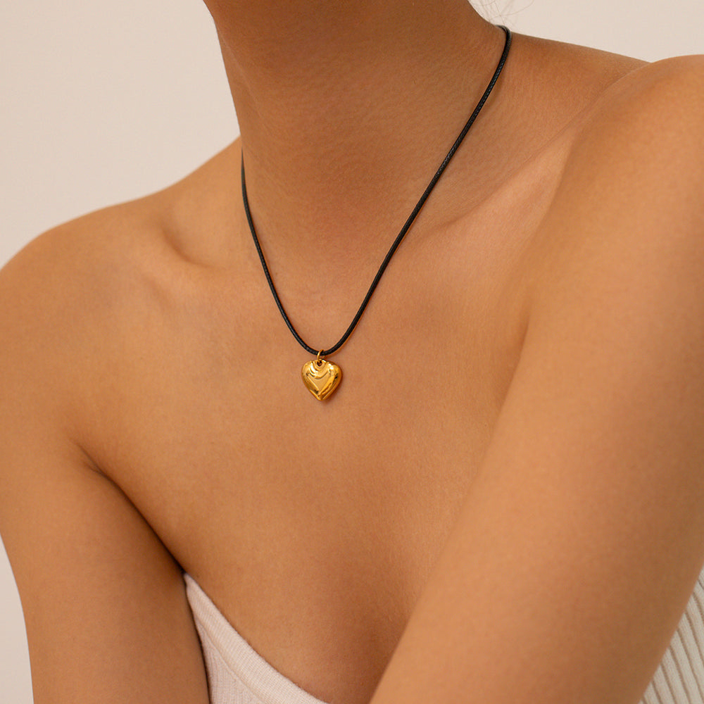 youthwayfashion-gold-heart-pendant-necklace-3