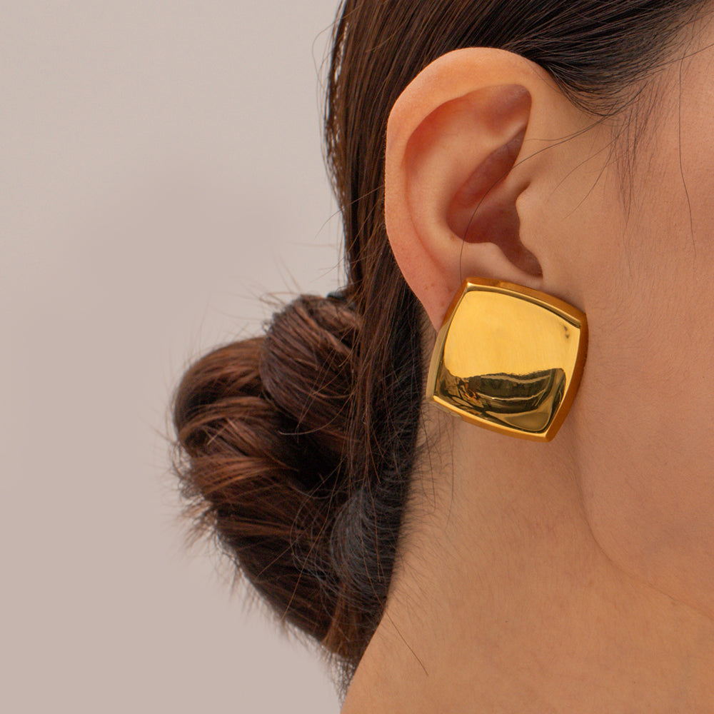 youthwayfashion-geometric-18k-gold-stud-earrings-3