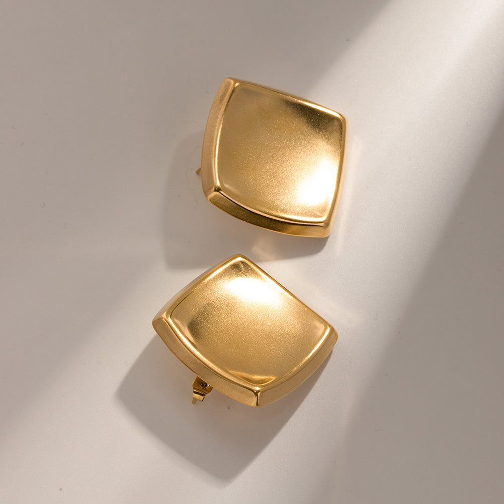 youthwayfashion-geometric-18k-gold-stud-earrings-4