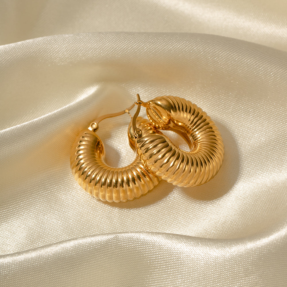 youthwayfashion-gold-punk-snail-hoop-earrings-5