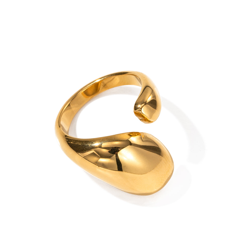 youthwayfashion-gold-teardrop-statament-ring -1