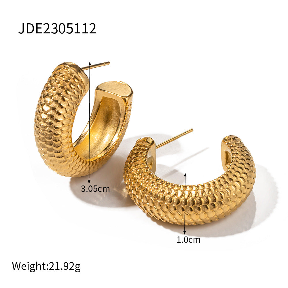 youthwayfashion-gold-fish-scale-hoop-earrings-6