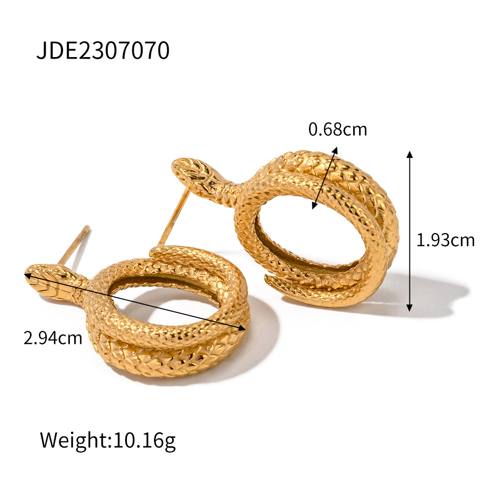 youthwayfashion-serpentine-hoop-earrings-6